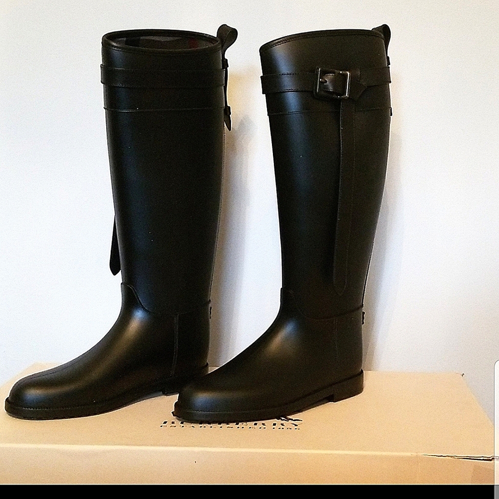 Burberry Rainboots - A:LF Brain R&B